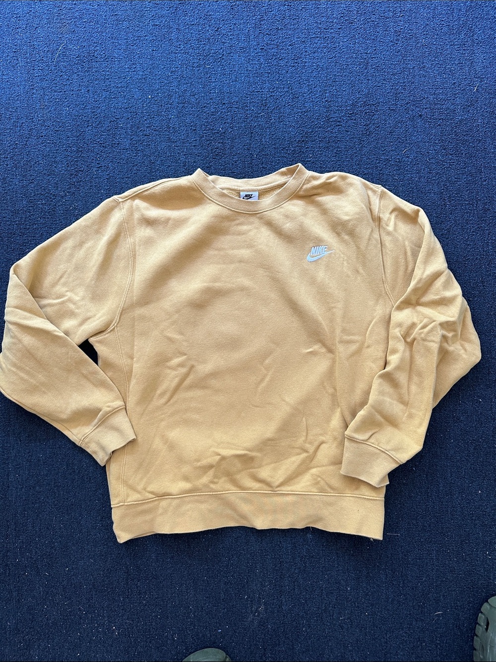 Nike Men’s Crewneck Sweatshirt in Mustard Yellow